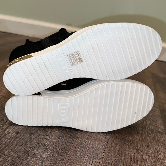 DKNY Black CALI Wedge Sneakers - New - Picture 6 of 9